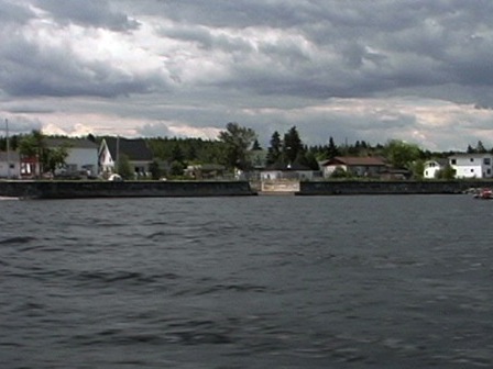 Communauté de Mashteuiatsh vue du lac St Jean